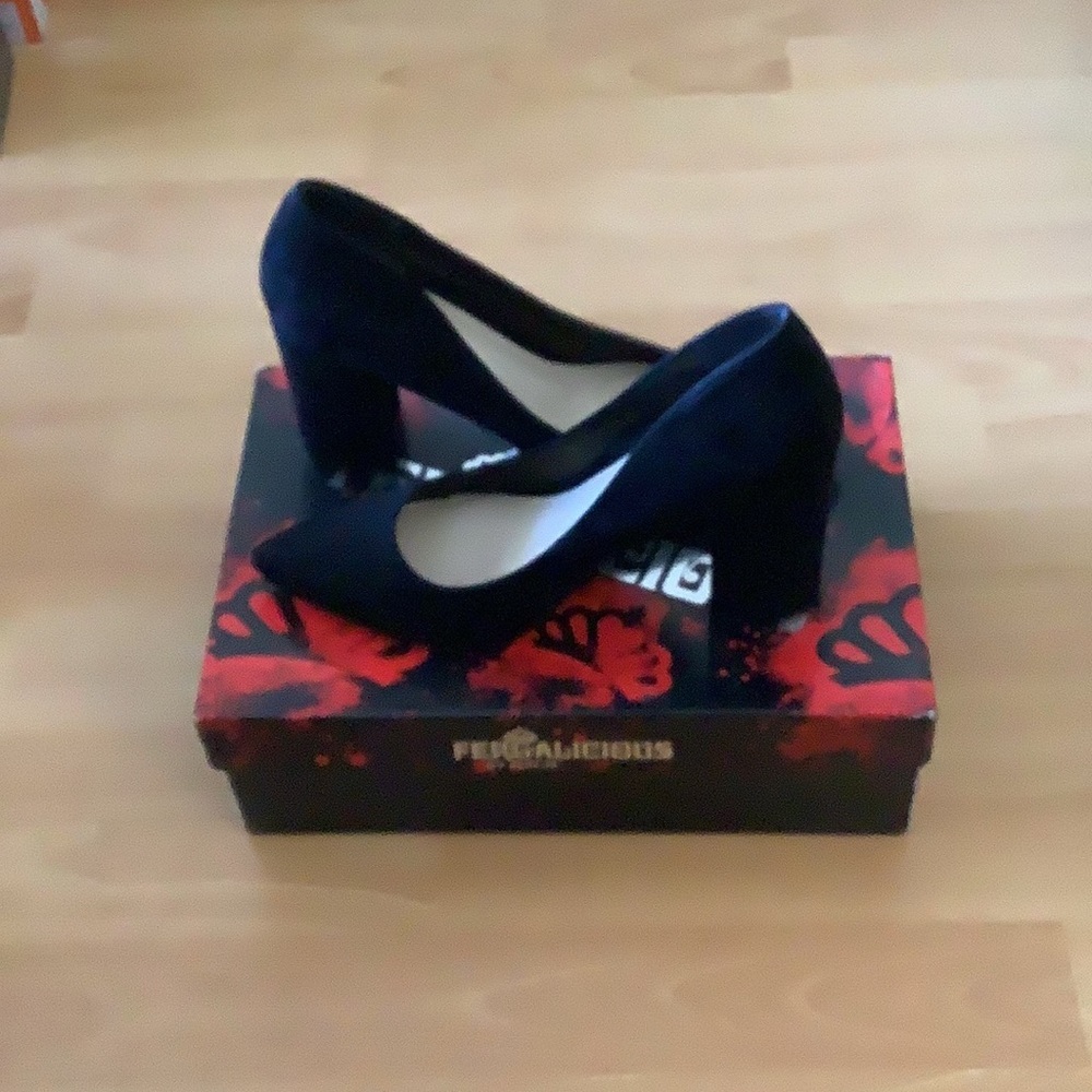Fergalicious by Fergie 3.5” Black Heels